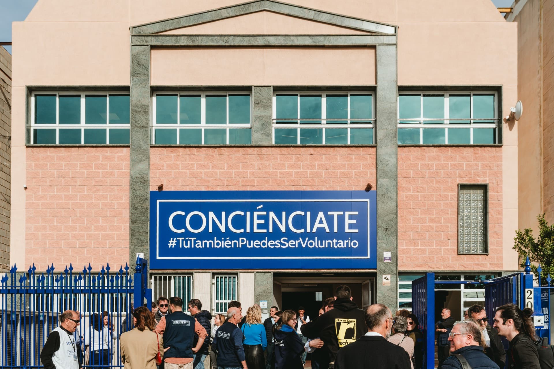 <br />
Inaguracion Centro Concienciate 
